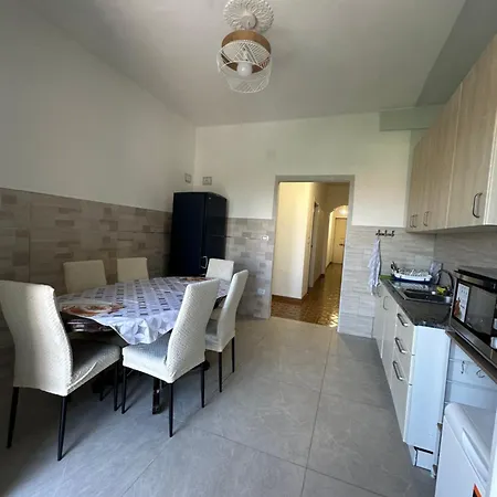 Centro Apartment Asti